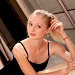 First pic of Leona Honey nude in erotic MEIHU gallery - MetArt.com