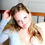 First pic of Young Busty: Kissy - Age: 19 - Cupsize: E