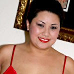 First pic of Busty oriental plumper Tyung Le removes her red lingerie and shows her private parts