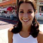 First pic of Chloe18.com
