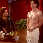 First pic of CelebrityGay.com - leaked Hamish Linklater photos
