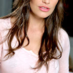 First pic of Beauty and her Pink - Seductress has Finger Foreplay  free photos and videos on 1By-Day.com