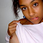 Third pic of Black teen gfs posing for pics