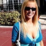 First pic of Nicole Moore: Nicole Moore takes her tight... - BabesAndStars.com
