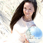 First pic of Teen cutie has an adventure packed with sexiness for you to see what she had going on her mind all this time. (preview pictures)