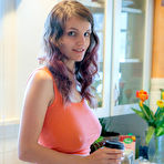 First pic of Cosmic - In The Kitchen at HQ Babes