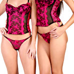 First pic of Sandy & Deny Free Windows software desk babe virtua Girl - virtua-girls.com