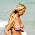 Third pic of Tara Reid nude pics