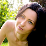 Fourth pic of PinkFineArt | Janelle in Roheline from Rylsky Art
