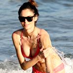 Fourth pic of Nicole Trunfio sexy in pink bikini at Bondi Beach
