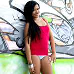 First pic of Kimberly Belle: Kimberly Belle takes her tight... - BabesAndStars.com