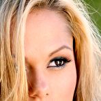 Second pic of Digital Desire - Arianna Armani