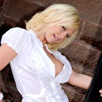 Third pic of Bailey Kline: Fabulous blonde gal Bailey Kline... - BabesAndStars.com