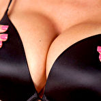 First pic of Karen Fisher: Karen Fisher removes her seductive... - BabesAndStars.com
