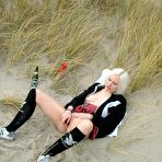 Third pic of Blondes Public Masturbation - Beach Nudist Voyeurs