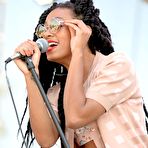 Fourth pic of Solange Knowles performs on the stage