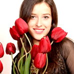 First pic of Horny teen in black. 