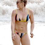 Fourth pic of :: Largest Nude Celebrities Archive. Hilary Duff fully naked! ::