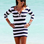 Second pic of Tamara Ecclestone sexy in bikini on the beach
