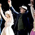 First pic of Taylor Swift performs at Madison Square Garden