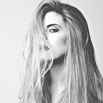 First pic of Valentina Feula full frontal nude mag photos