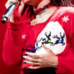 Third pic of Demi Lovato sexy performs on a stage