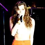 Third pic of Hailee Steinfeld performing at the Chum FM Breakfast