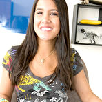 First pic of Kim Capri: Kim Capri takes her sexy... - BabesAndStars.com