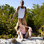 Second pic of Faye Runaway: Faye Runaway takes her sexy... - BabesAndStars.com