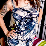 First pic of Kira Sinn in Kira Sinn in asians