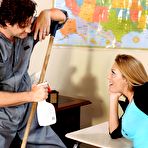 Second pic of Brenda James: Expirienced blonde Brenda James with... - BabesAndStars.com