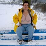 First pic of Outdoor Mature - Hot Daily Updates!