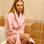 First pic of www.katestar.com