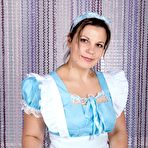 First pic of Ellariya Rose Thick Wife Posing Naked