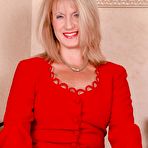 Second pic of Mature Pantyhose Vol2