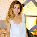 First pic of Susie in Treasure Box by Met-Art X | Erotic Beauties