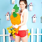 First pic of Tall Busty Teen in Shorts