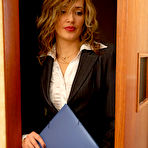 First pic of Two chicks in business suits flash stockinged legs while having box lunch