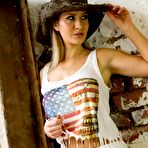 First pic of Cowgirl Candice