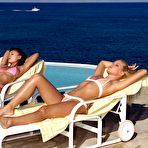 First pic of Erotic outdoor session with Sophie Moone, Trisha Uptown and Jade Hsu enjoying deep fisting