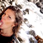 Third pic of Verona Sky Outdoor Blowjob