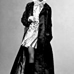 Second pic of Charlotte Gainsbourg blacl-&-white sexy scans