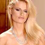 Fourth pic of Sophie Paris in Fucking machine dream date!