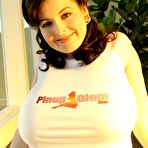 First pic of Lorna Morgan: Erotic brunette Lorna Morgan exposing... - BabesAndStars.com