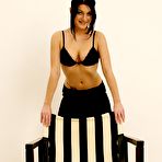 First pic of Raven Hair Diddler