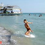 Second pic of Nude Beach Voyeur