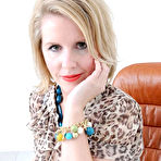 First pic of Middle aged big racked woman in high heels Lady Sonia shows her naughty parts