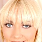 First pic of Victoria Puppy in Meet this new Cutie!