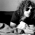 Second pic of 
Rock stars in bed
|
Dangerous Minds
