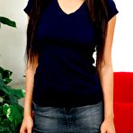 First pic of Maya Bijou Bald Pussy